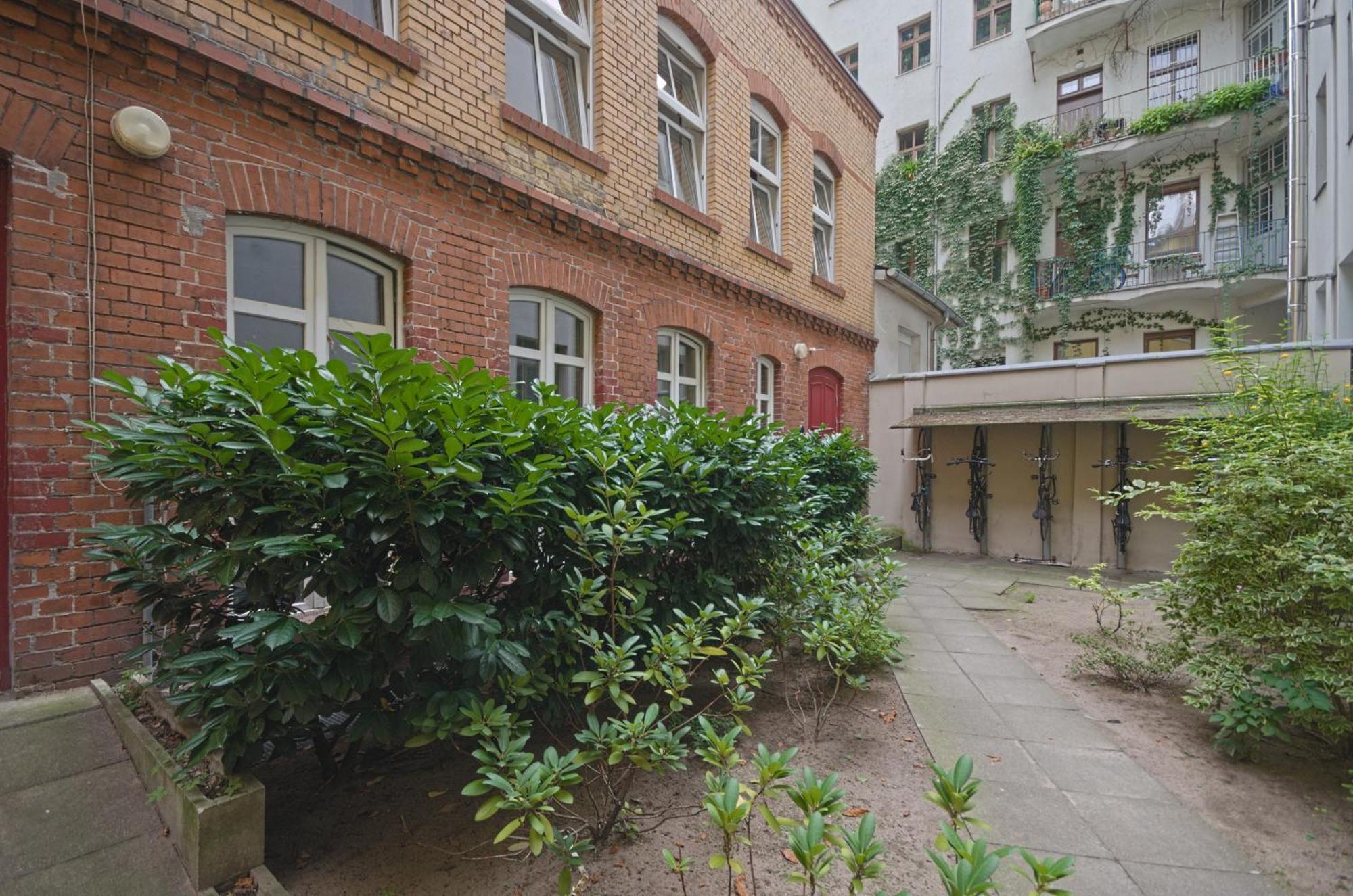 Quiet Courtyard Apartment Berlin Eksteriør billede